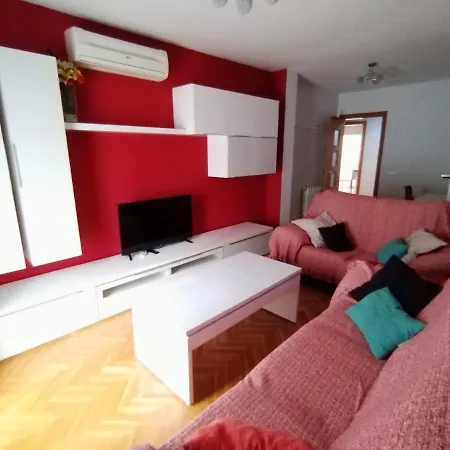Apartment Apartamento El Alfar *